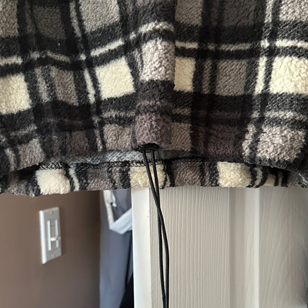 Love Tree Black and Cream Plaid Faux Fleece Quarter Zip - Picture 3 of 4